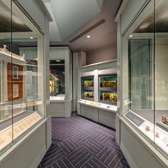 Miniature room displays