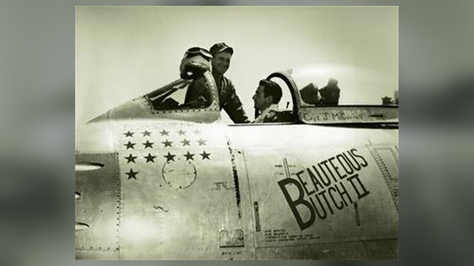 Captain Joseph McConnell Jr. beside his F-86 Sabre